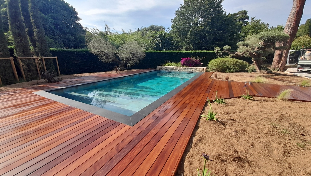 Rénovation d'une piscine haut de gamme